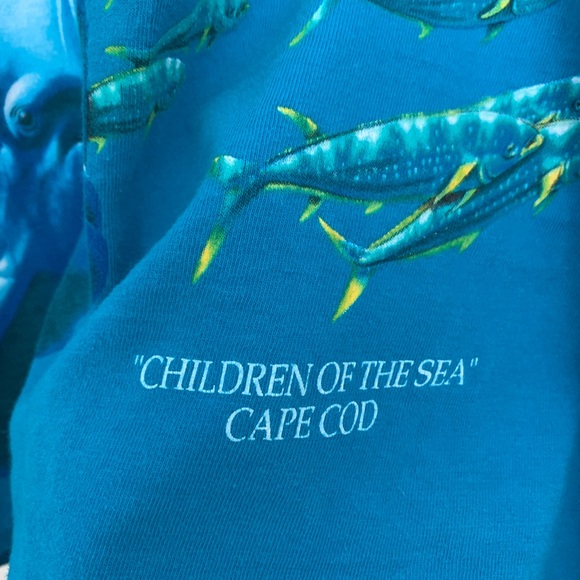 Vintage 90s single stitch dolphin tee - size M! - Picture 3 of 6